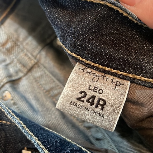 Daytrip 24R - Picture 3 of 3